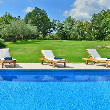 Villa Marija *